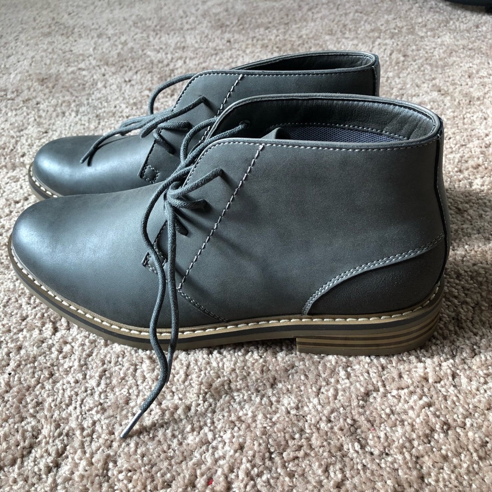 Arizona Grey Ankle Boots